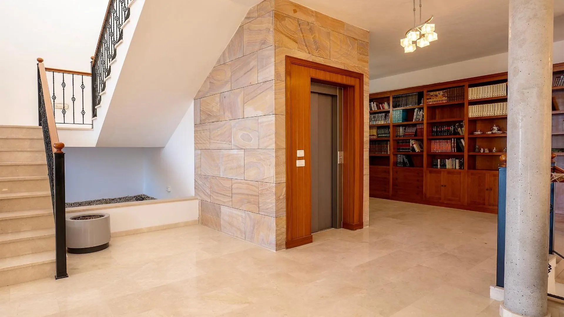 סאוסאל Villa Dictador ספרד