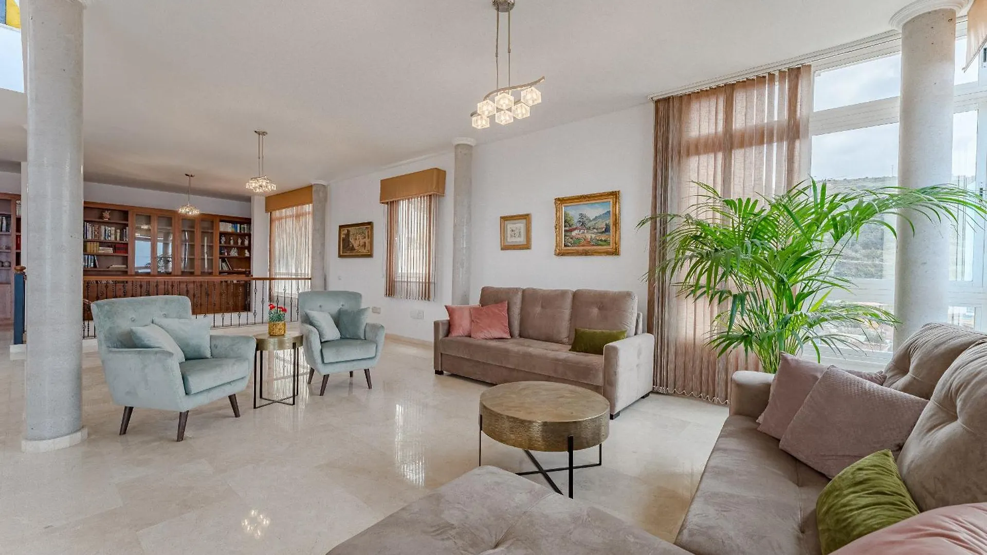 סאוסאל Villa Dictador 0*,